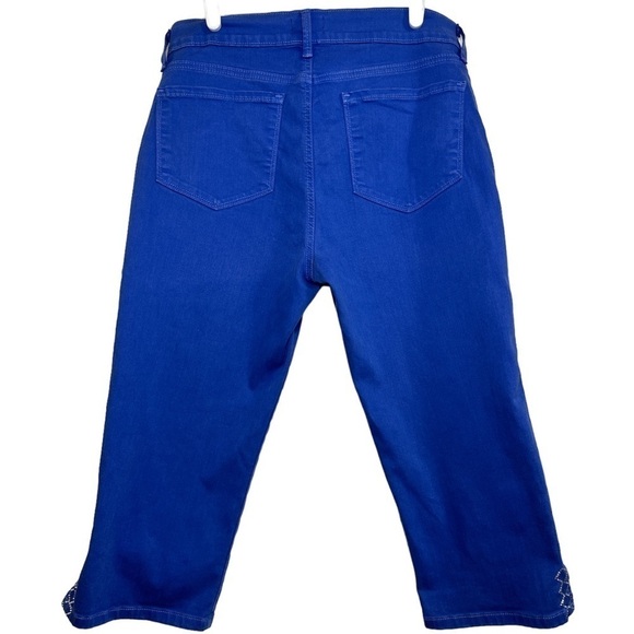 NYDJ Blue Capri Jeans Crystal Embellished Split Hem Size 10P Resort Chic Glam - Picture 2 of 8